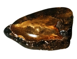 Jantar baltský tmavý2-cca 5,63 g-3,7x3x1 cm
