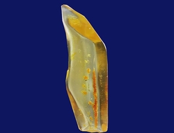 Bernstein Copal Madagaskar-cca 2,66 g-4,8x1,7x0,6 cm