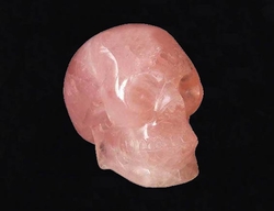 Rose quartz skull 3x3.5 cm