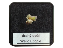 Wello  Drahý opál  - 11 - cca  0,31 g - 12x10x2 mm