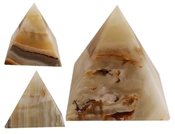 Pákistánský onyx - aragonit  pyramida 7,5cm