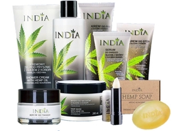 Konopný kokosový tělový peeling INDIA cosmetics 250g